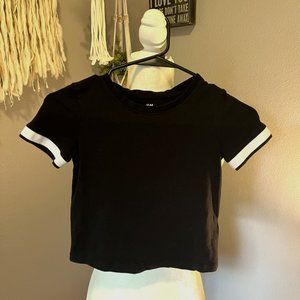 H&M small black crop top
